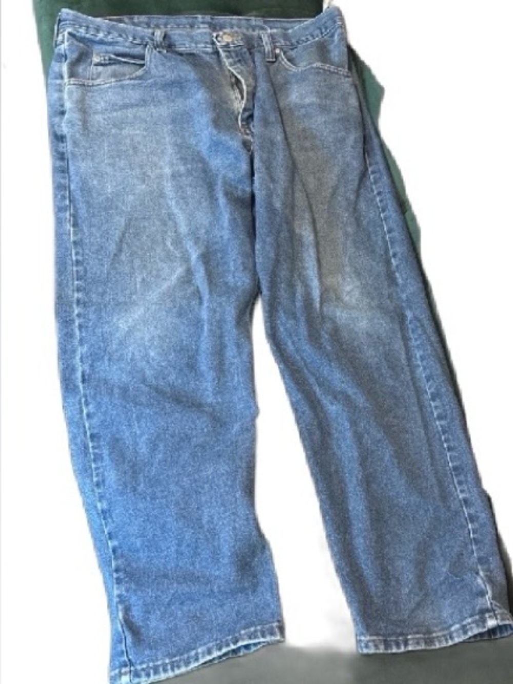 Wrangler Relaxed Straight Leg Jeans 40x30